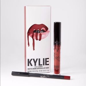 NWB KylieCosmetics Lip Kit in BOUJEE